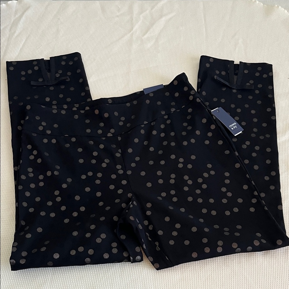 Crown & Ivy Black Holiday Dots Pants
